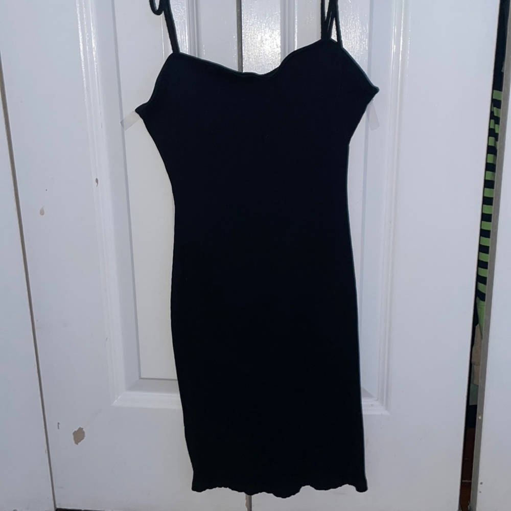 Black fitted dress